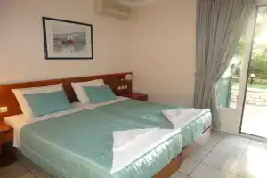 Ostria Apartments, Сидарион