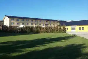 Hotel «Auto Jas», Нитра