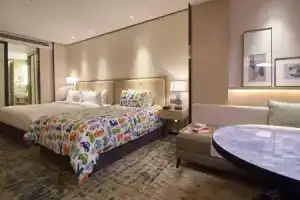 Wisdom Rose Hotel, Шанхай