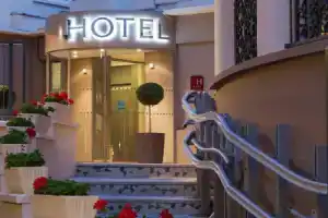 Timhotel Opéra Blanche Fontaine, Париж