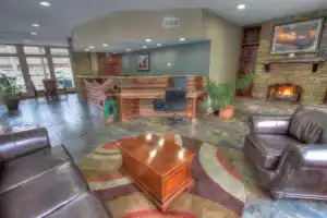Crossroads Inn & Suites, Гатлинбург