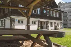 Хостел «Familien- & Jugendherberge Berghaus», Энгельберг