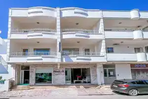 Abelia Hotel, Кючюккую