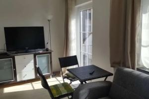Outletcity Ferienwohnung, Метцинген