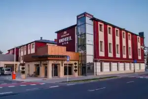 Grein Hotel, Жешув