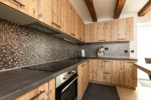 Casa Scala - 5* house in the Old town centre, Крк