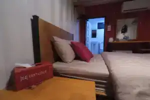 Отель «Inbox Living Rimkhong», Чанхан