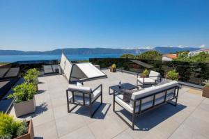 Modern Holiday House Jadranka With Pool, Pinezići