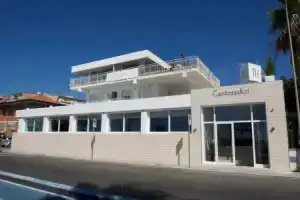 Hotel «Ristorante Centosedici», Террачина