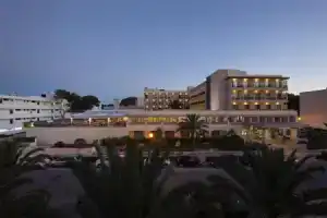 Hotel «Bella Playa & Spa», Кала-Раджада