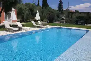 Ionian Luxury Villas Lefkada, Никиана