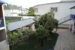 Recreation Center Levsha, Вардане