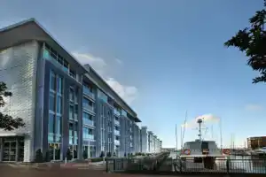 Sofitel Auckland Viaduct Harbour, Окленд