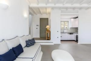 NEW - Villa Apiro - MG Villas Mykonos, Калафатис