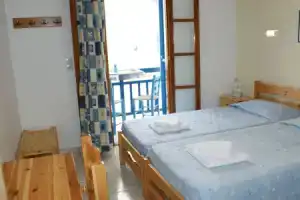 Hotel «Zeus», Наксос