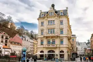 Apartments Menuet, Карловы Вары