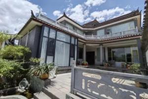 Bamboo Sea B&B (Sanyi International Airport Branch), Лицзян