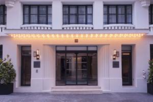 Hotel «Eiffel Blomet», Париж