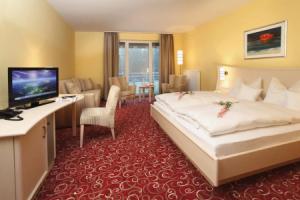 Отель «Waldhaus am See», Виллинген