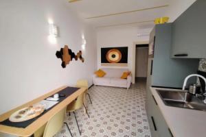 Sonnino Suite jacuzzi apartment, Бари