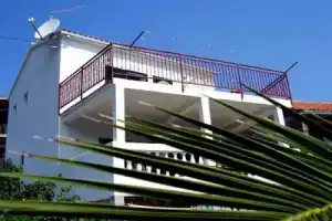 Apartments Vis, Вис