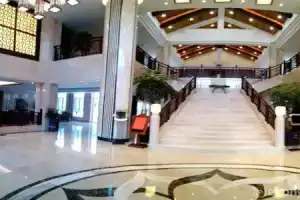 Yuntian Garden Hotel 4th Conference Room, Куньмин