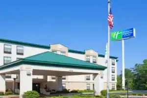 Four Points by Sheraton Fayetteville Fort Bragg, Фейетвилл