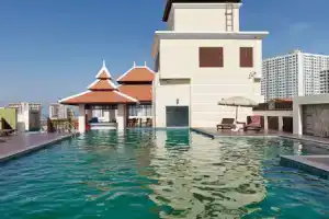 Отель «Aiyara Palace», Паттайя