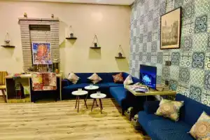 Sahil inn Hotel (Formula 1 view), Баку