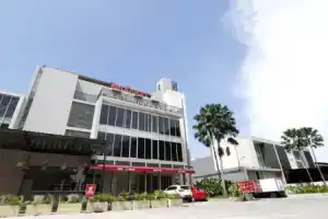 Отель «RedDoorz Plus @ Kapuk Business Park», Джакарта