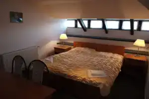 Hotel Jana / Pension Domov Mládeže, Прага