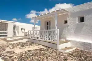Отель «Artemis Suites», Мегалохори