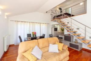 Green Hills Apartment, Млини
