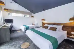 Sarina Hotel & Villa, Пномпень