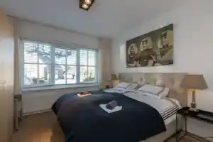 Attractive Apartment near Center & Beach, Заутеланде
