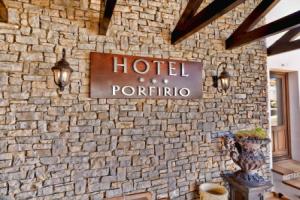 Hotel «Porfirio», Саара-де-лос-Атунес