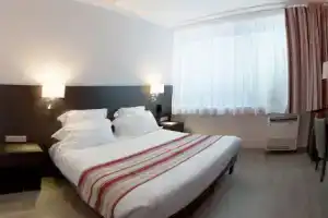 Hotel «Black and Green», Лимож