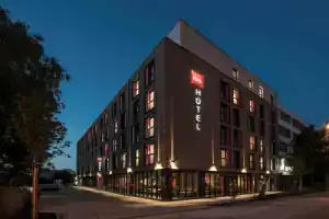 Отель «Ibis Muenchen City Ost», Мюнхен