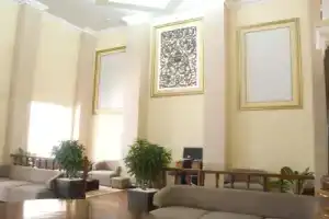 Silver Mounts Hotel, Пномпень