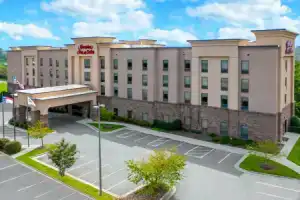 Апарт-отель «Hampton Inn & Suites/University Area», Уинстон-Салем