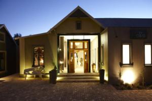 The Olive Exclusive All-Suite Hotel, Виндхук