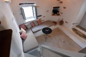 Kastro Cozy Guesthouse, Парикия