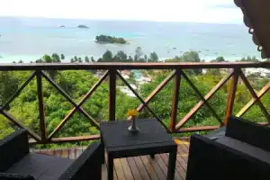 Mango Lodge, Анс-Вольбер-Вилаж