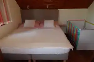 Orgona Vendégház, Гардонь