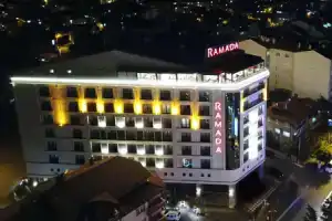 Отель «Ramada by Wyndham Isparta», Испарта
