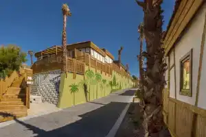 Magic Natura Animal, Waterpark & ​​Polynesian Resort, Бенидорм