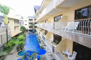Baan Boa Resort, Патонг