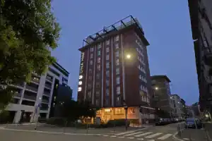Unahotels Mediterraneo Milano, Милан