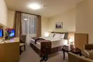 Sofia Palace Hotel By Hmg, София
