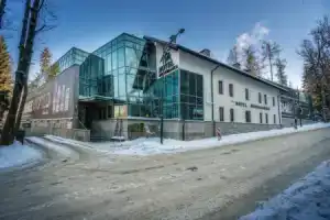 Hotel «Murowanica», Закопане